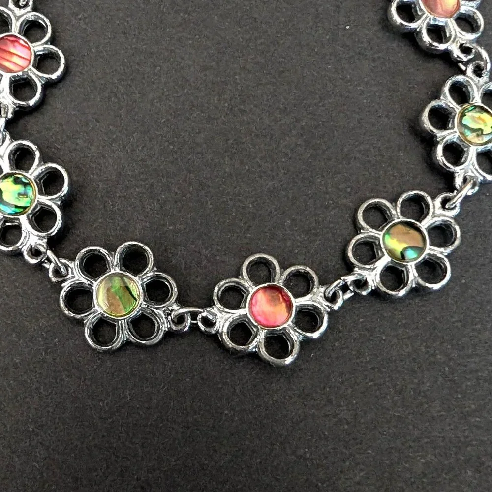 Silver flower bracelet with resin centers